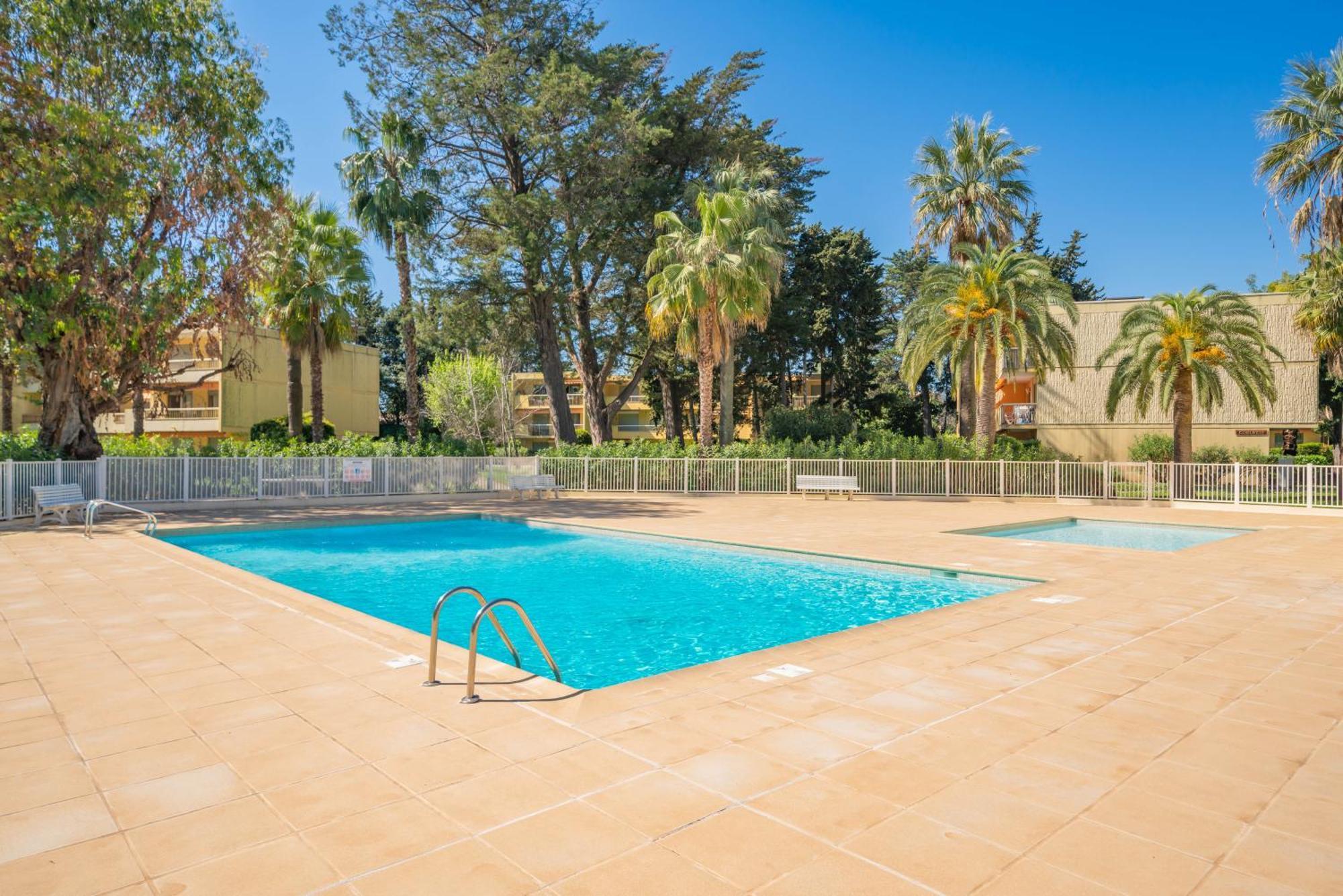 Spacieux 3 Pieces A 5 Min Des Plages Apartment
